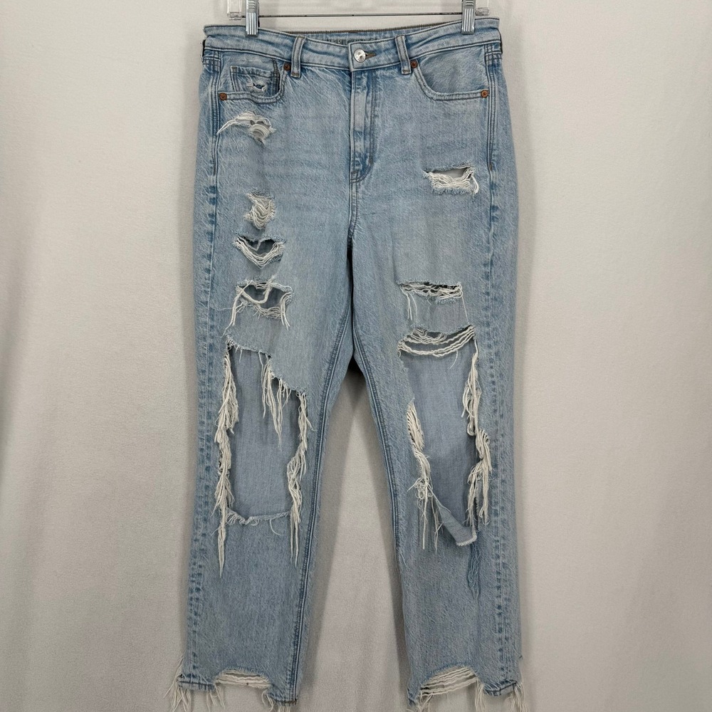 American Eagle‎ Mom Jeans Distressed Light Wash Denim Women's Size 8